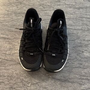 Women’s Black Nike Metcon